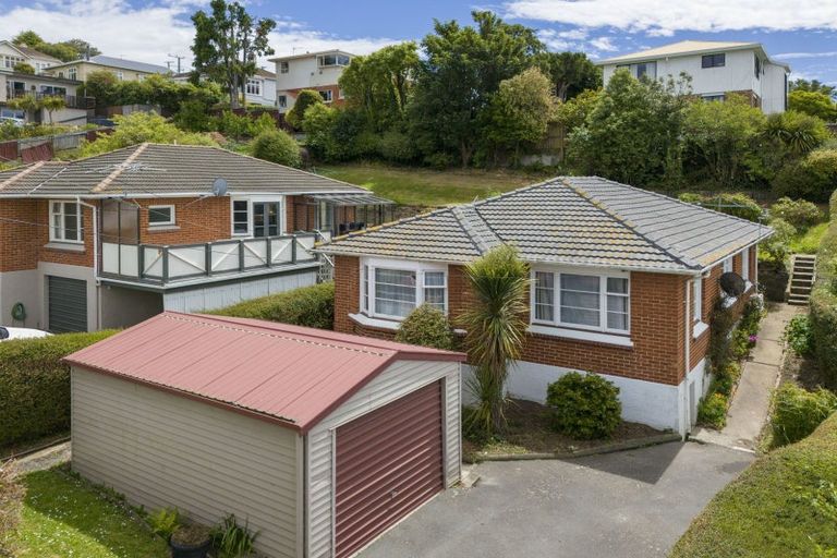 Photo of property in 4 Middleton Road, Kew, Dunedin, 9012