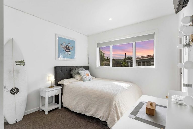 Photo of property in 128 Sharyn Place, Whangamata, 3620