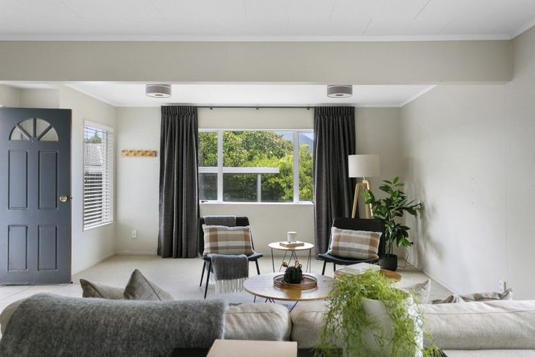 Photo of property in 2/23 Kiddle Drive, Hilltop, Taupo, 3330