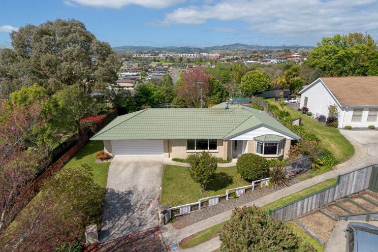 Photo of property in 32 Tawhiri View, Pyes Pa, Tauranga, 3112