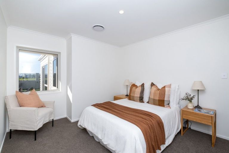 Photo of property in 76 Pelorus Avenue, Poraiti, Napier, 4112