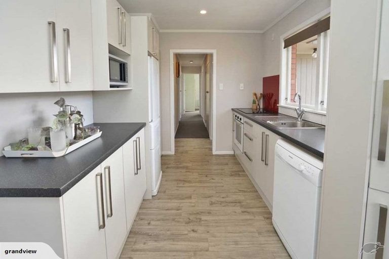 Photo of property in 84 Pohutukawa Drive, Pukete, Hamilton, 3200