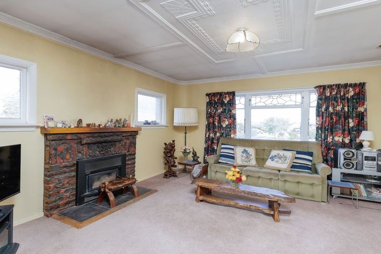Photo of property in 58 Rhodes Street, Waimate, 7924