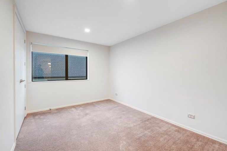 Photo of property in 241 West Hoe Heights, Orewa, 0931