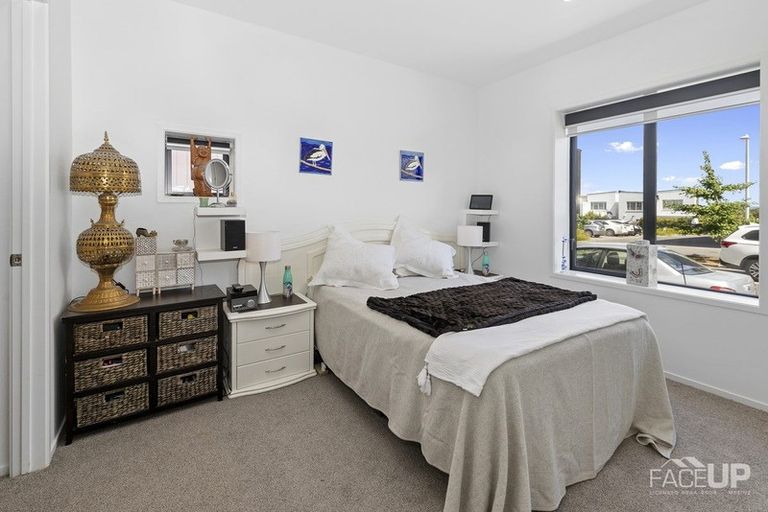 Photo of property in 2/85 Bomb Point Drive, Hobsonville, Auckland, 0616