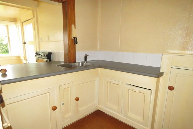 Photo of property in 136 Peel Street, Westport, 7825