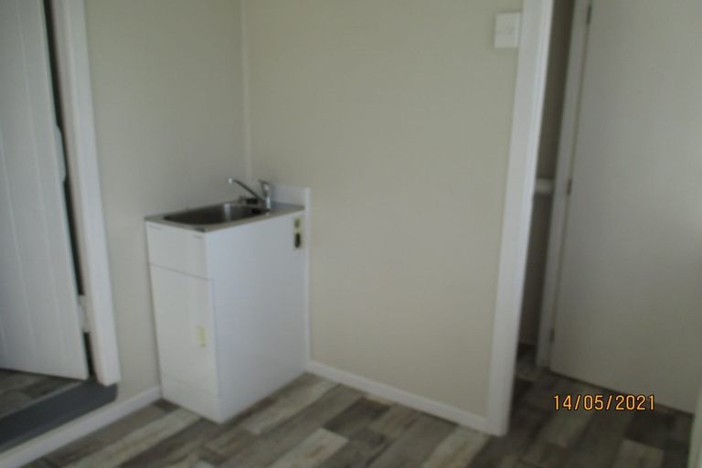 Photo of property in 140 Wades Road, Whitford, Howick, 2571