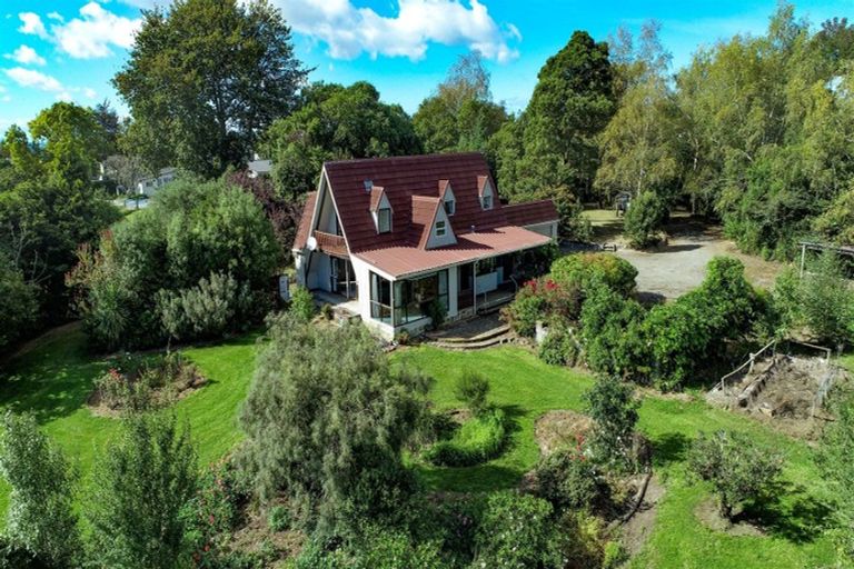 Photo of property in 49 Ribbonwood Road, Geraldine Downs, Geraldine, 7991