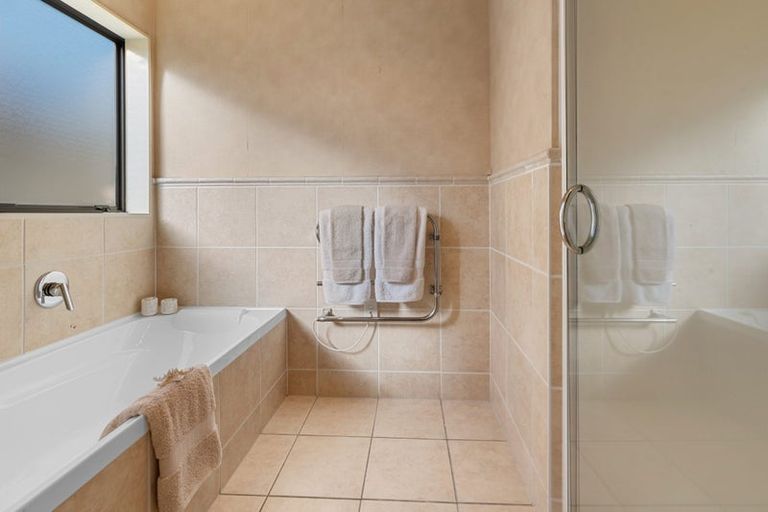 Photo of property in 8 Brigham Young Drive, Albany, Auckland, 0632