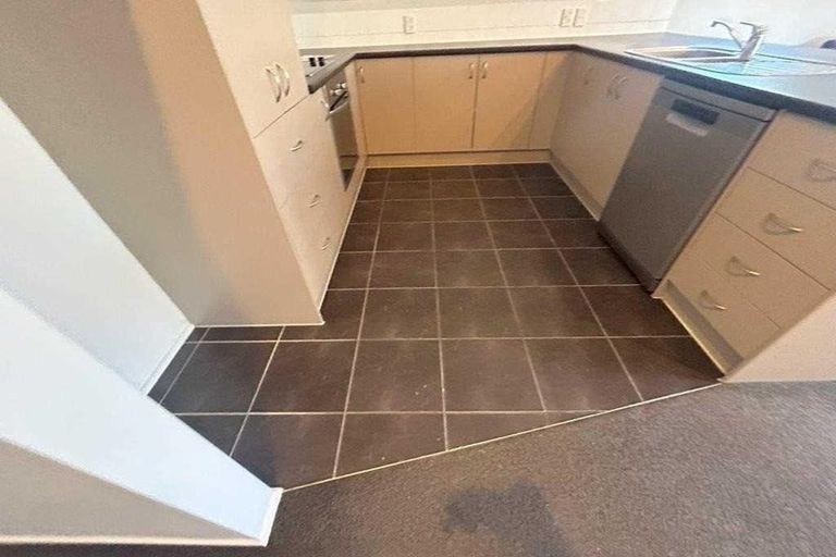 Photo of property in 40g Miro Street, Mount Maunganui, 3116