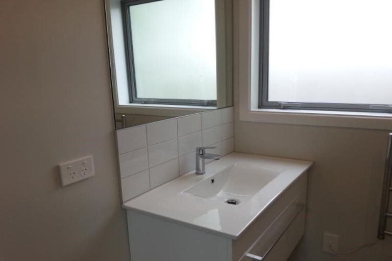 Photo of property in 2/48 Trafalgar Street, St Albans, Christchurch, 8014