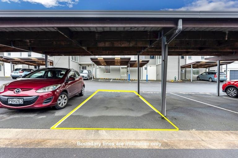 Photo of property in 6/26 Oneroa Road, East Tamaki, Auckland, 2013