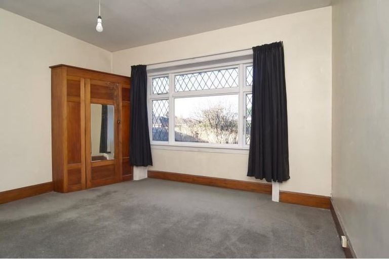 Photo of property in 15 Euston Street, Riccarton, Christchurch, 8041