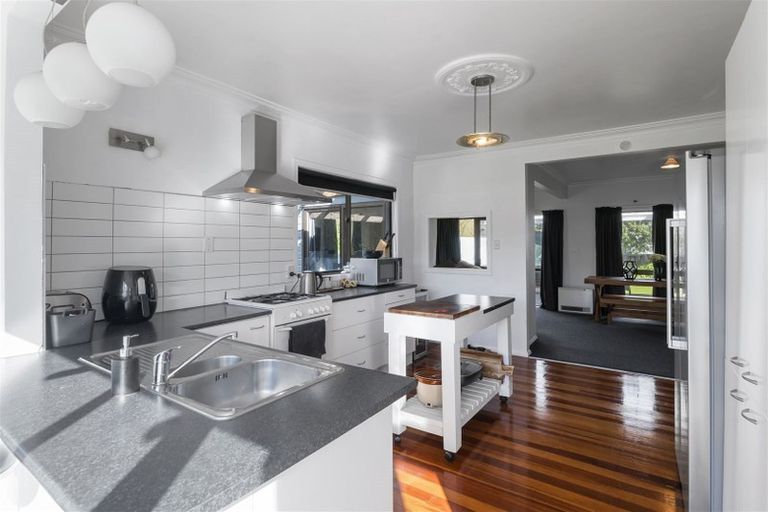 Photo of property in 13a Kawiu Road, Levin, 5510