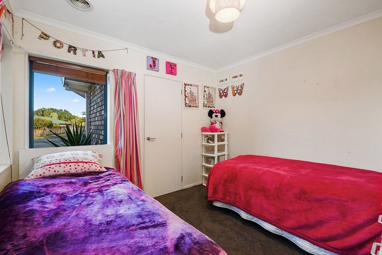 Photo of property in 6 Edward Payton Grove, Pukehangi, Rotorua, 3015