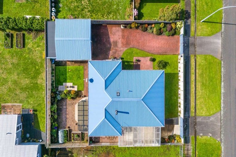 Photo of property in 22a Stafford Street, Waitara, 4320