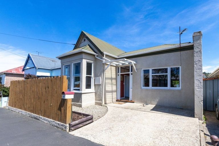 Photo of property in 43 Helena Street, Forbury, Dunedin, 9012