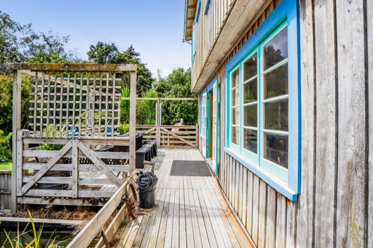 Photo of property in 100 Conway Road, Eltham, 4322