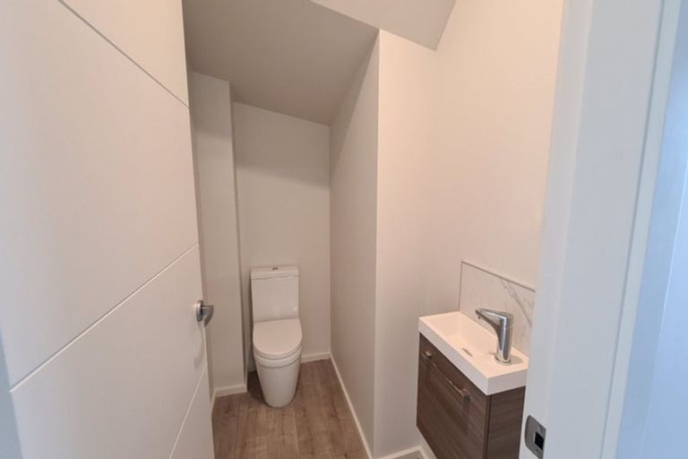 Photo of property in 15 Kamana Way, Kenepuru, Porirua, 5022