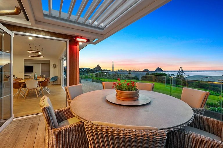 Photo of property in 26a Whiteley Street, Moturoa, New Plymouth, 4310