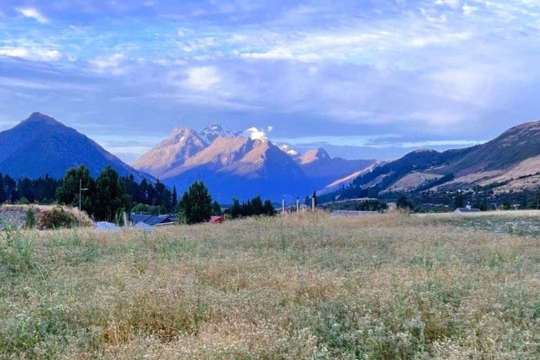 Photo of property in 11 Buckler Burn Street, Glenorchy, 9372