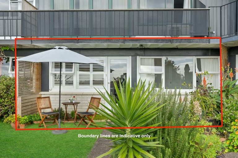 Photo of property in 3/14a Albert Road, Devonport, Auckland, 0624