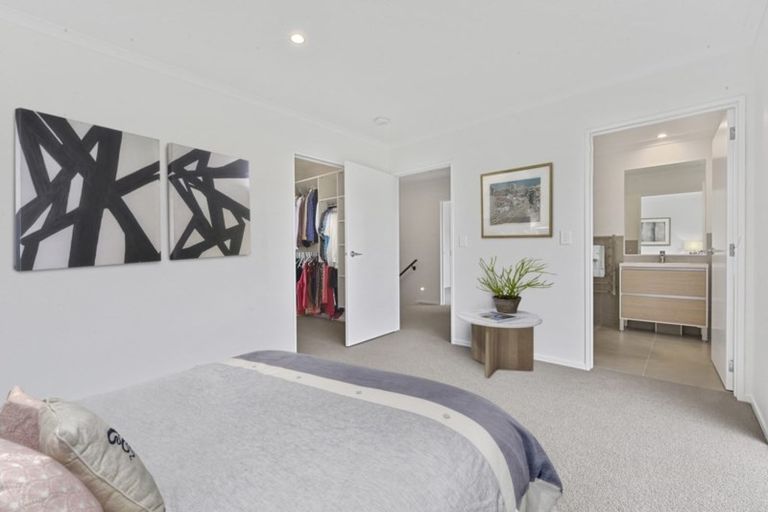 Photo of property in 89 Moire Road, Massey, Auckland, 0614