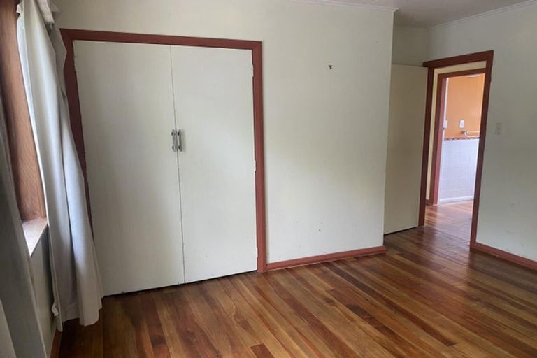Photo of property in 86 Curtis Street, Northland, Wellington, 6012