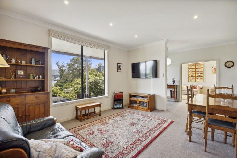 Photo of property in 6 Doon Street, Vauxhall, Dunedin, 9013