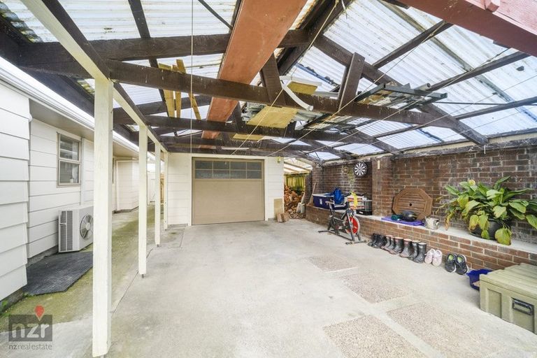 Photo of property in 54 John F Kennedy Drive, Milson, Palmerston North, 4414