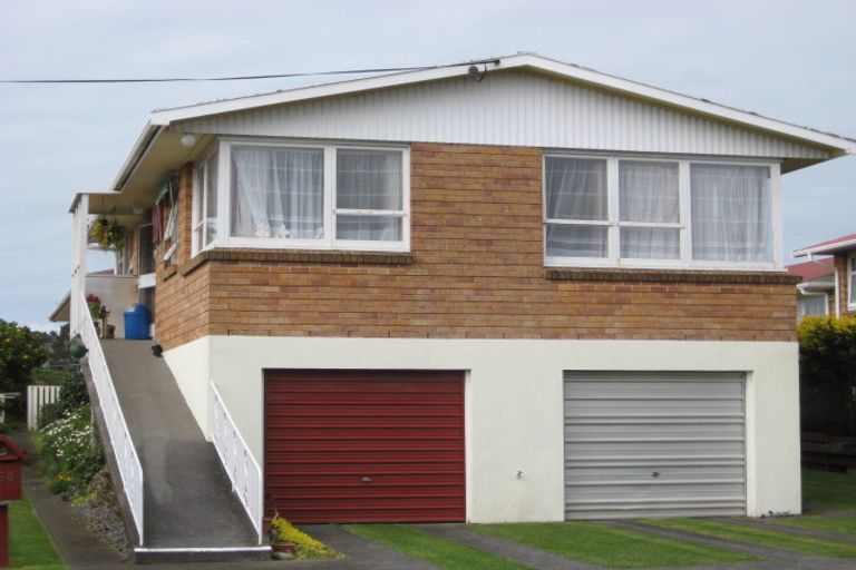 Photo of property in 266/1 Courtenay Street, Strandon, New Plymouth, 4312