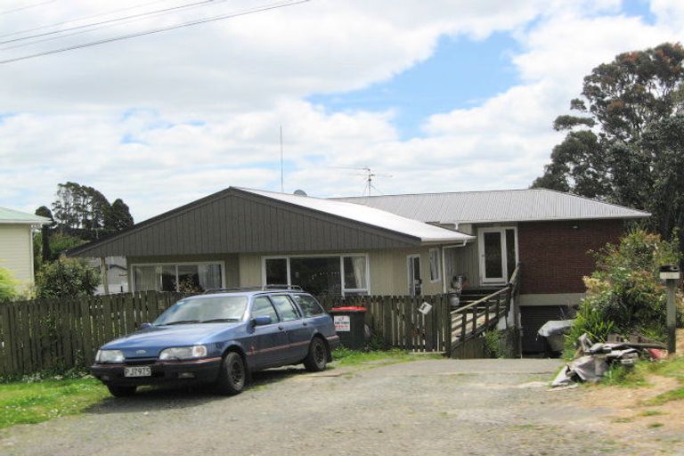 Photo of property in 10 Tiri Road, Manly, Whangaparaoa, 0930