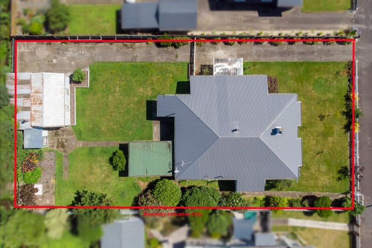 Photo of property in 62 Barraud Street, Dannevirke, 4930