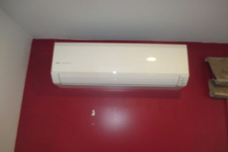 Photo of property in 18 Te Ironui Place, Huntington, Hamilton, 3210