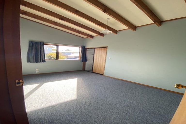 Photo of property in 42 Beach Street, Saint Clair, Dunedin, 9012