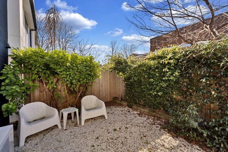 Photo of property in 12/221 Armagh Street, Christchurch Central, Christchurch, 8011