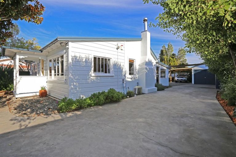 Photo of property in 2/707 Queen Street East, Parkvale, Hastings, 4122