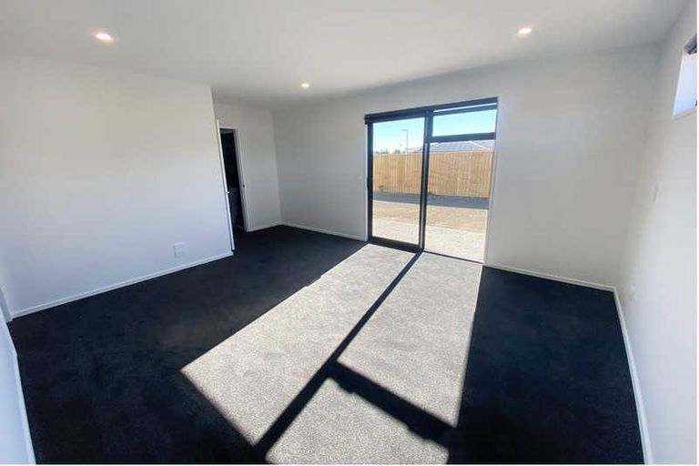 Photo of property in 36 Whitburn Avenue, Halswell, Christchurch, 8025