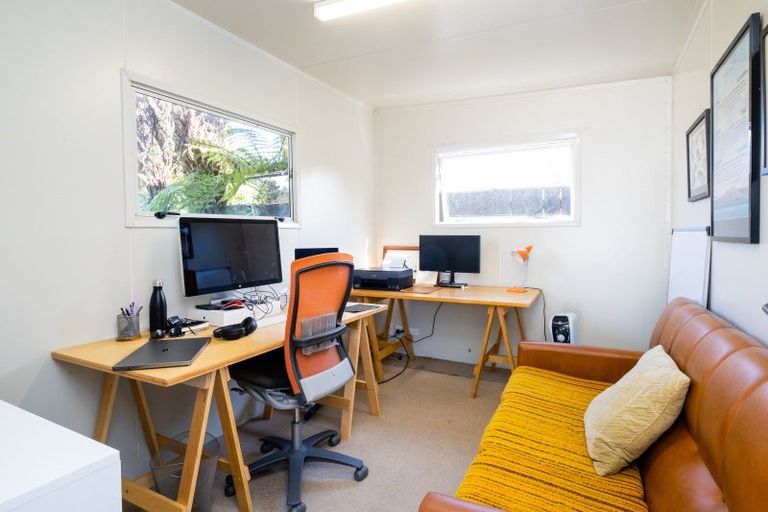 Photo of property in 7 Gow Avenue, Haumoana, 4102