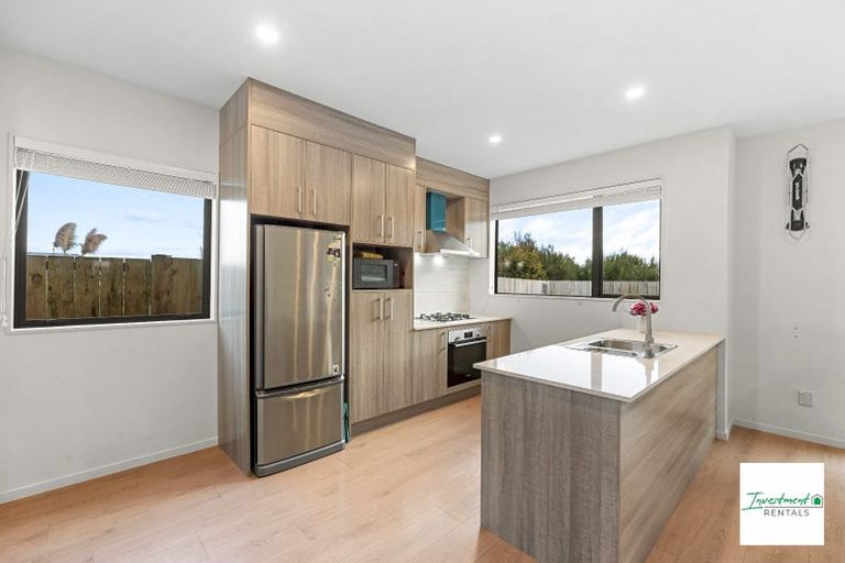 Photo of property in 77 John Gray Street, Papakura, 2110