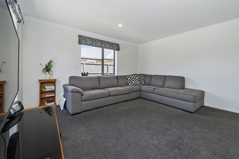 Photo of property in 12 Alpha Way, Rolleston, 7615