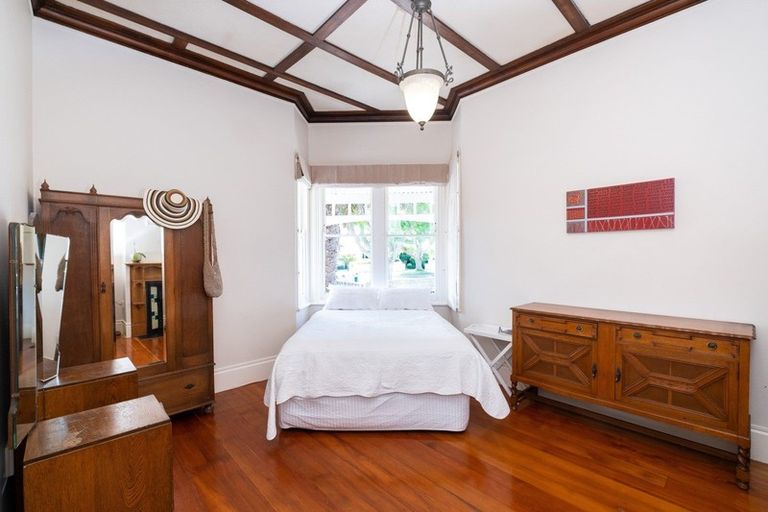 Photo of property in 14 Mcdonald Street, Napier South, Napier, 4110