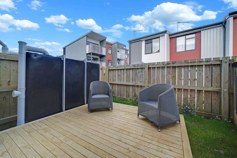 Photo of property in 63e Arimu Road, Papakura, 2110
