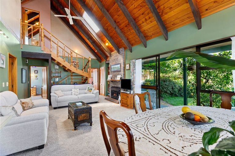 Photo of property in 204 Cambridge Road, Bethlehem, Tauranga, 3110