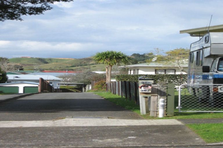 Photo of property in 36 Tapper Crescent, Tikipunga, Whangarei, 0112