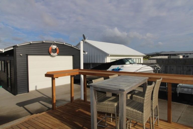 Photo of property in 417 Matarangi Drive, Matarangi, Whitianga, 3592