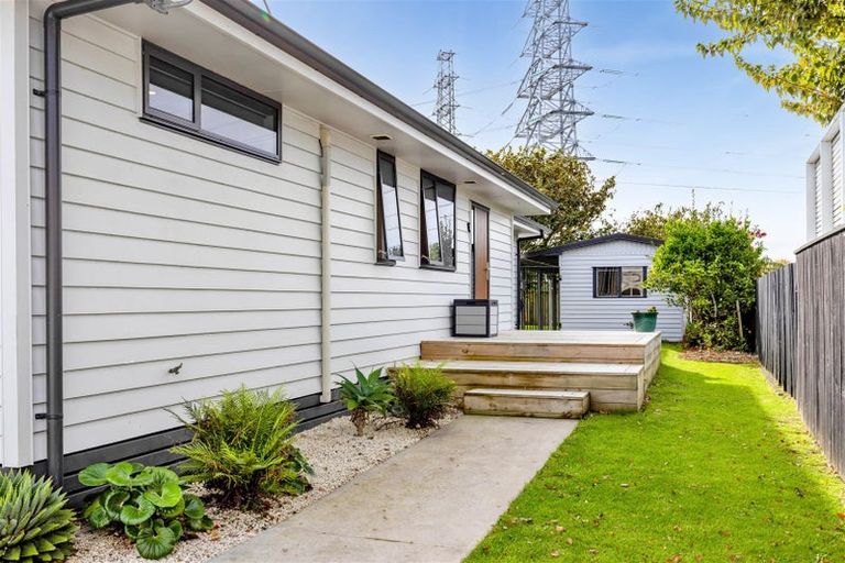 Photo of property in 369 Carrington Street, Upper Vogeltown, New Plymouth, 4310