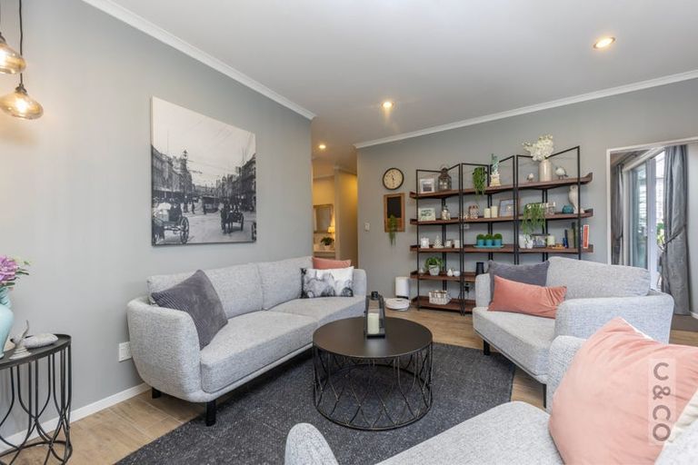 Photo of property in 11 Parlane Drive, Huapai, Kumeu, 0810