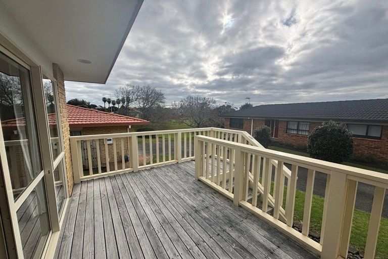 Photo of property in 58a Edgewater Parade, Waiuku, 2123