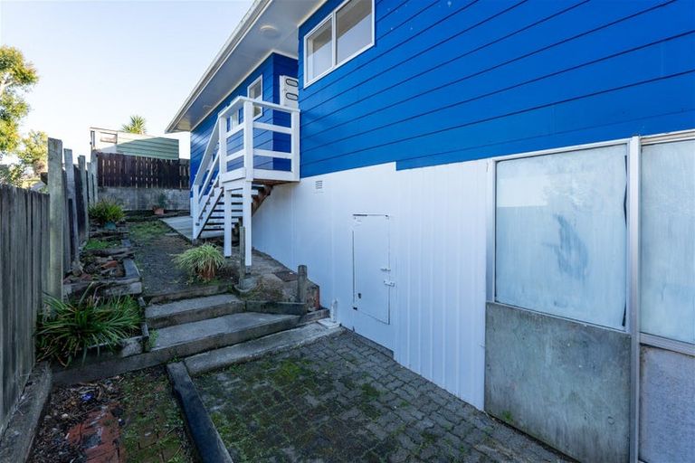 Photo of property in 5 Harrys Place, Kawakawa, 0210